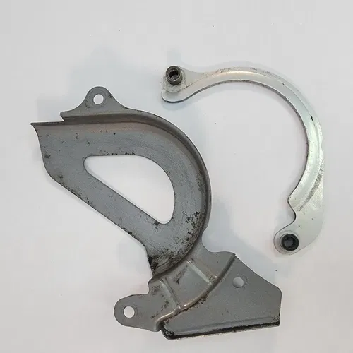 2004 1999-2006 YAMAHA TTR250 TTR 250 Front Sprocket Cover Case Saver Chain Guard