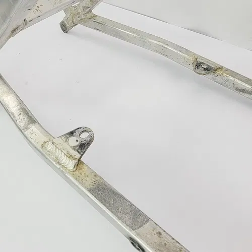 2005 04-06 Suzuki RMZ250 Rear Sub Frame Back SUBFRAME Seat Rail K3216-00087 OEM