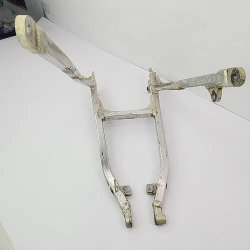 2005 04-06 Suzuki RMZ250 Rear Sub Frame Back SUBFRAME Seat Rail K3216-00087 OEM