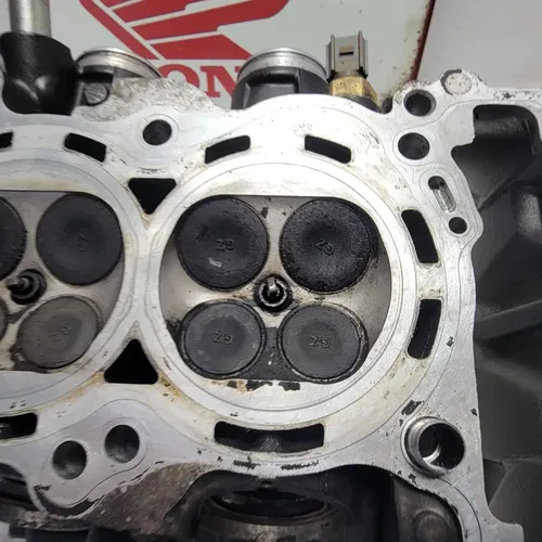 2015 2013-2017Honda CBR500R CBR 500R Cylinder Head Cams Valves Head Cover Assbly