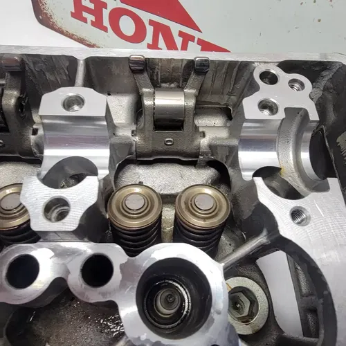 2015 2013-2017Honda CBR500R CBR 500R Cylinder Head Cams Valves Head Cover Assbly