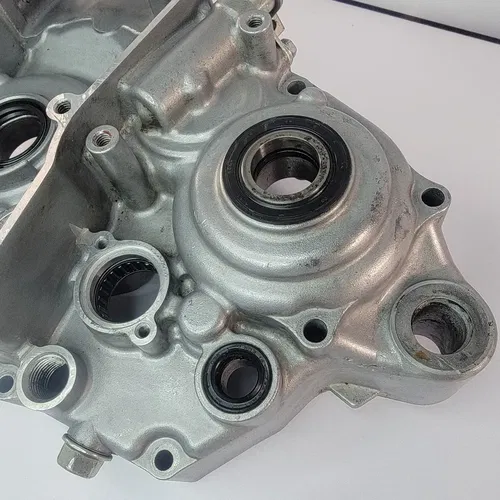 2016 2016-2018 Suzuki RMZ 250 Crankcase Left Engine Crank Case  11301-49841