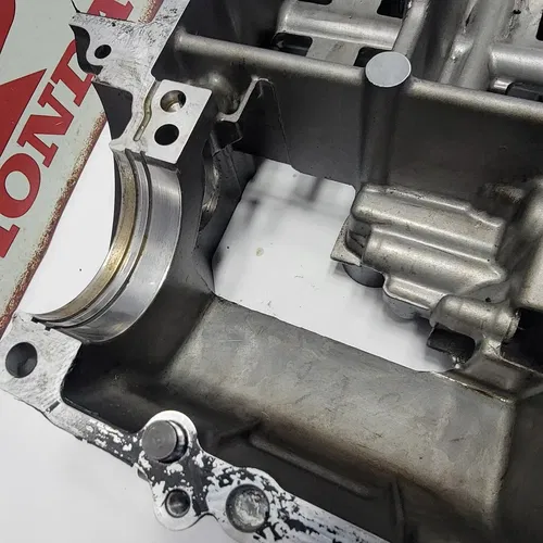 2015 2013-2018 Honda CBR500R  Cbr 500 Engine Crank Case Lower Crankcase Lower