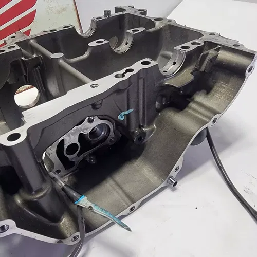 2015 2013-2018 Honda CBR500R Engine Crank Case Set Upper And Lower Crankcase OEM