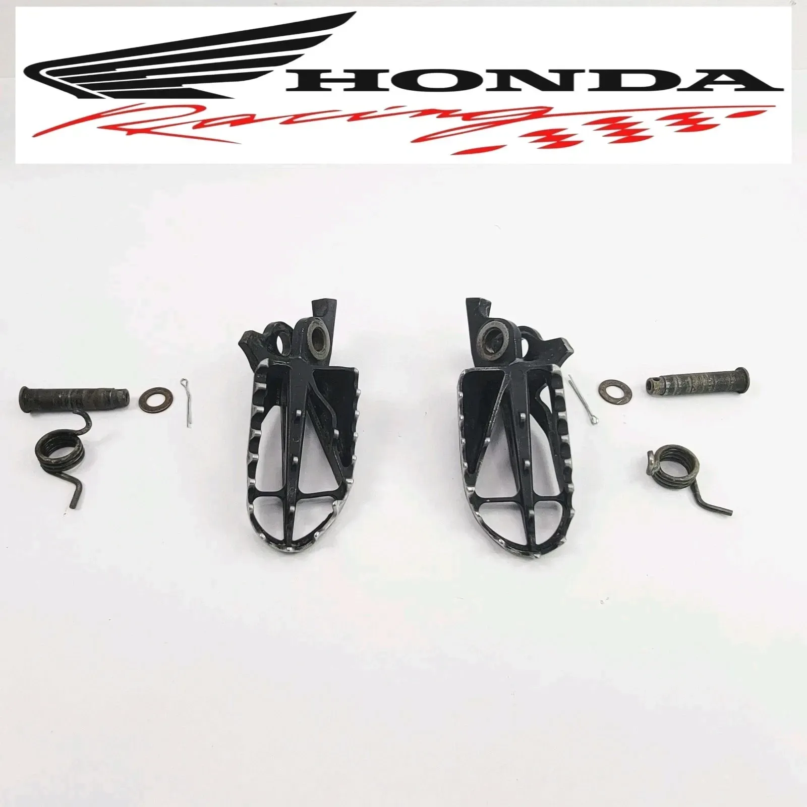 2004 04-17 Honda CR125R 250R CRF 250R 450R Foot Pegs Footpegs OEM 50616-MEN-670