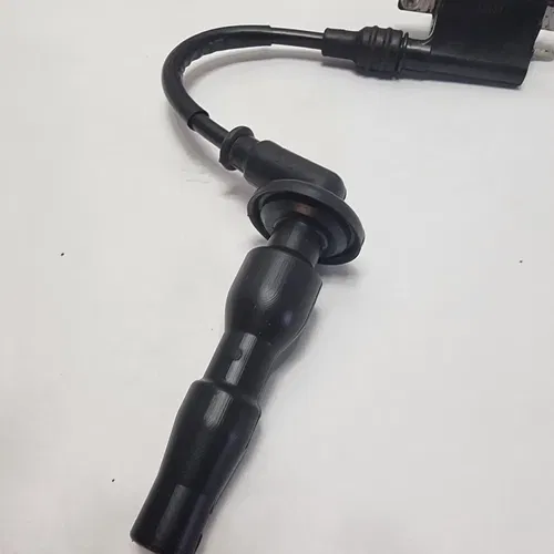 2015 2013-2015 Honda CBR500R Ignition Coil Spark Plug Cap Honda OEM *NOT CHINESE