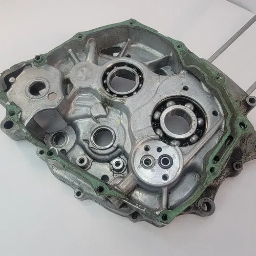 1998 1993-2002 Honda XR200R XR200 XR 200 Right Engine Crankcase Crank Case OEM