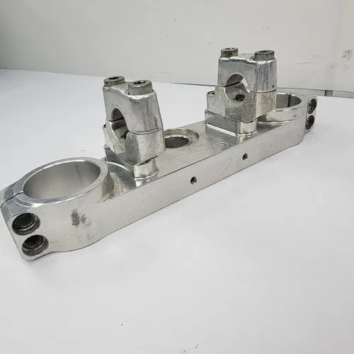 1999 Gas Gas EC200 EC 200 Upper Fork Clamp Top Triple Clamp Bar Clamps 43MM