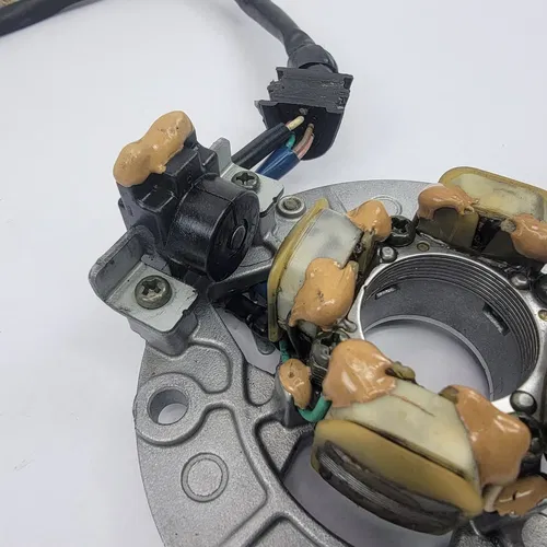 2002-2005 YAMAHA YZ250F YZ450F YZ 250 YZ 450 Stator Generator Alternator OEM