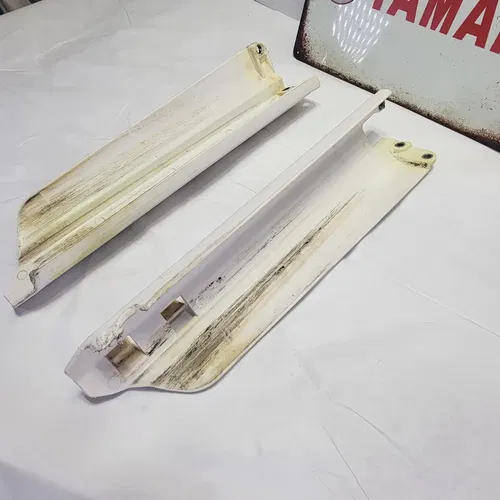 2004 2003-2004 Yamaha YZ450F YZ 250 Front Fork Guard Lower Guards Suspension