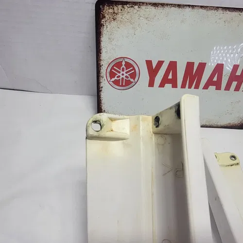 2004 2003-2004 Yamaha YZ450F YZ 250 Front Fork Guard Lower Guards Suspension