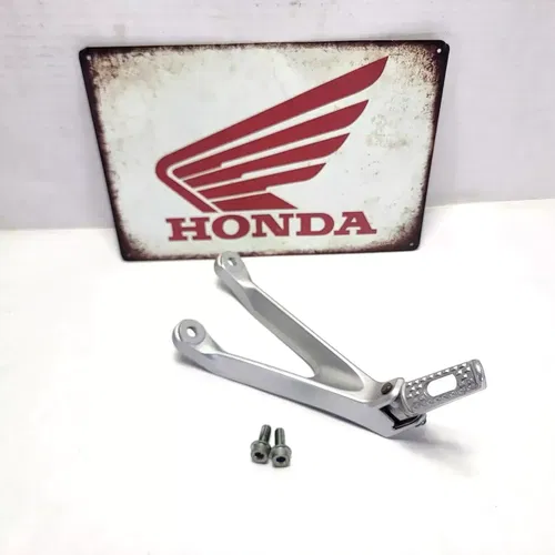 2011 2008-2011 Honda CBR 1000RR Right Passenger Peg And Bracket With Bolts