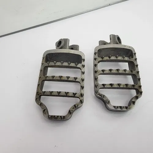 2000-2024 KTM 125 150 200 250 300 350 400 450 SX Foot Pegs FLY Racing Footpegs