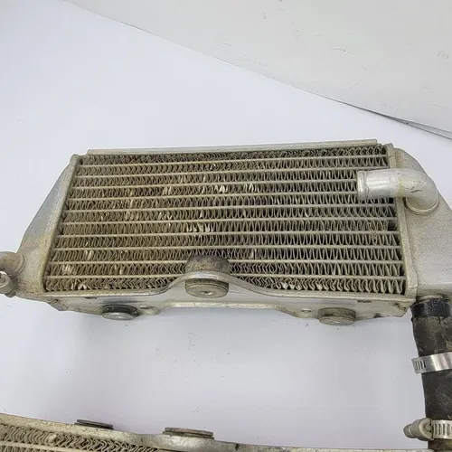 2001 2001-2002 YAMAHA YZ250F YZ 250F Radiator Engine Motor Radiator Hoses OEM