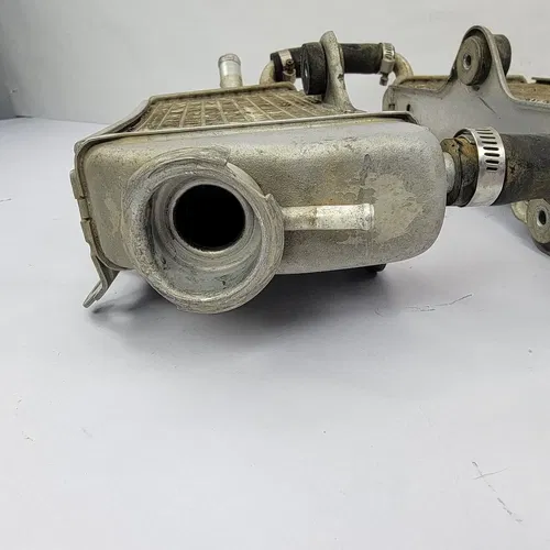 2001 2001-2002 YAMAHA YZ250F YZ 250F Radiator Engine Motor Radiator Hoses OEM