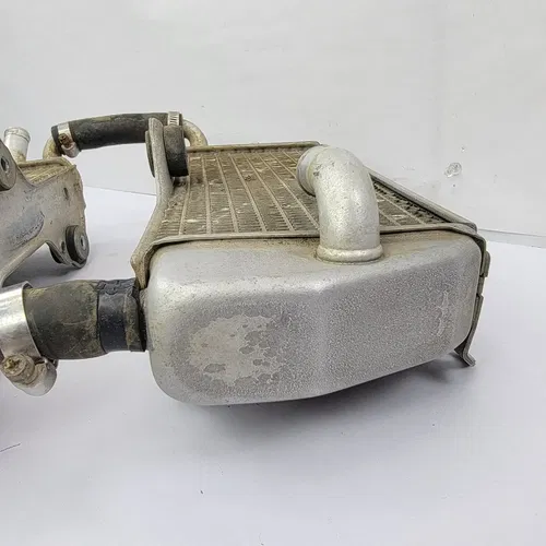 2001 2001-2002 YAMAHA YZ250F YZ 250F Radiator Engine Motor Radiator Hoses OEM