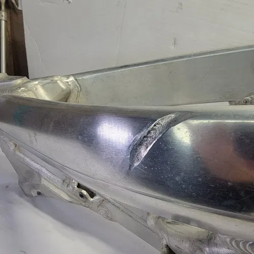 2008 2008-2009 Honda CRF250R CRF 250R CRF250 Frame Main Chassis Cradle Straight