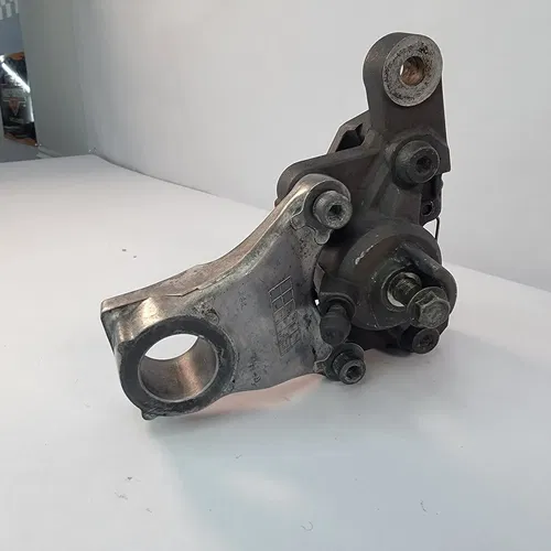 1997 1996-1999 Suzuki GSXR750 GSXR 750 Rear Brake Caliper And Bracket OEM