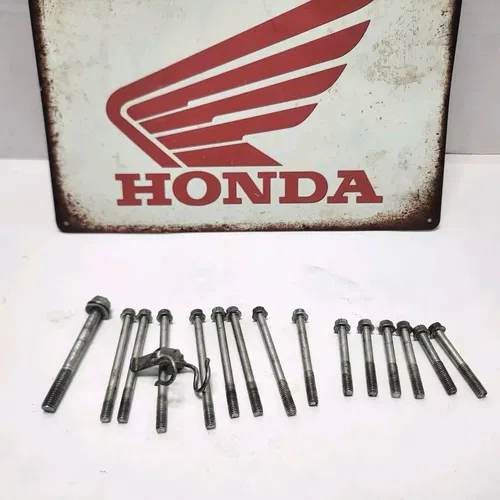2004 HONDA CRF250R CRANKCASE BOLT SET CRF 250R Honda Models