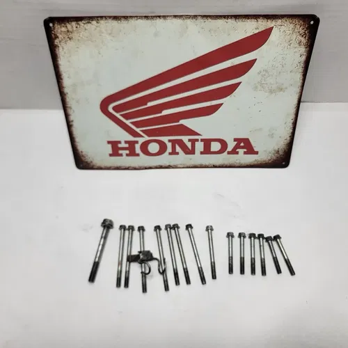 2004 HONDA CRF250R CRANKCASE BOLT SET CRF 250R Honda Models