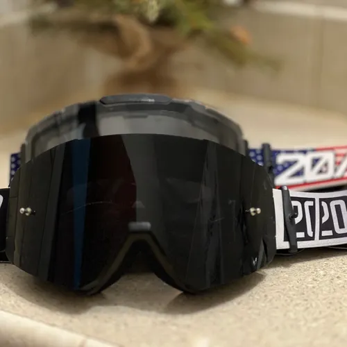 2020 Magnetic Goggles