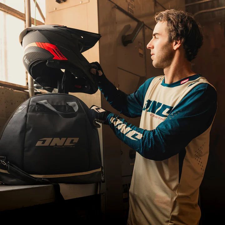 One Industries X-197 Carbon Helmet