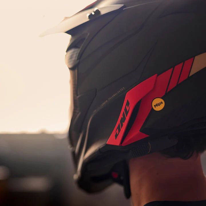 One Industries X-197 Carbon Helmet