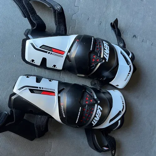 Leatt Z Frame Knee Braces 