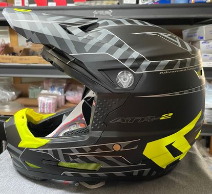 6D ATR-2Y Youth Medium Havoc Neon Yellow/Black Helmet