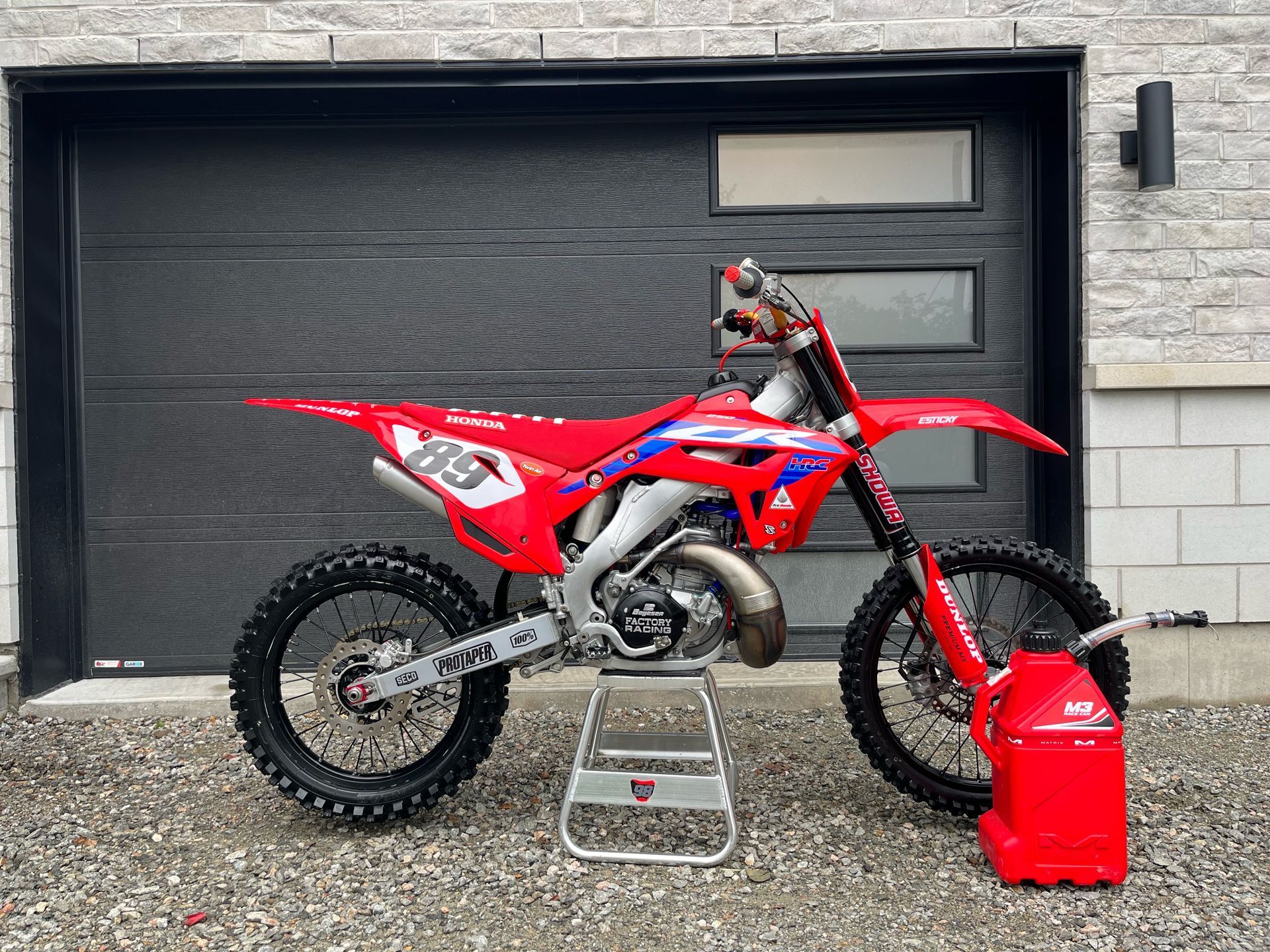 MotoBlasting