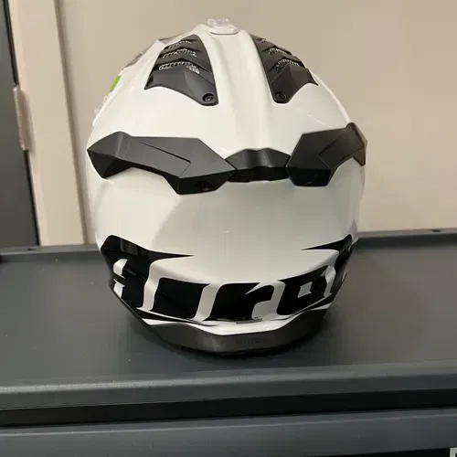 Brand New Airoh Aviator 3 AMS White Offroad Helmet 