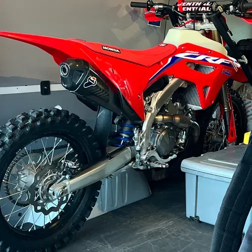 2022 Honda Red Moto 300rx 