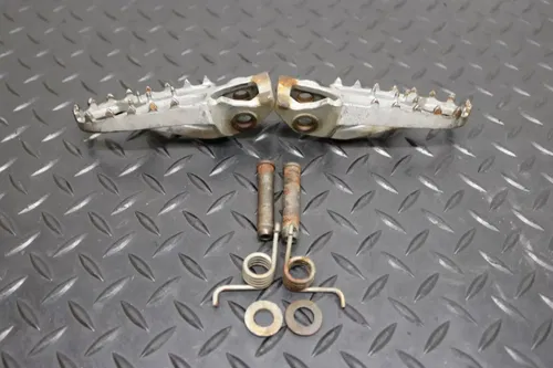 2016 Husqvarna FC450 Footpegs Foot Pegs Chassis Step 450SXF OEM 16-2018