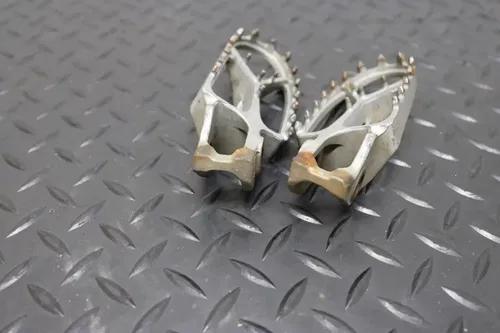 2016 Husqvarna FC450 Footpegs Foot Pegs Chassis Step 450SXF OEM 16-2018
