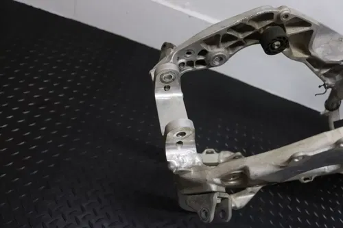2007 Honda CRF250R Frame Mainframe Chassis Aluminum OEM 2006-2009 CRF250R