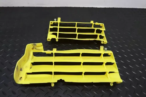 2015 Suzuki RMZ450 Radiator Louvers Plastic Guards Yellow RMZ 450 OEM 2008-2017