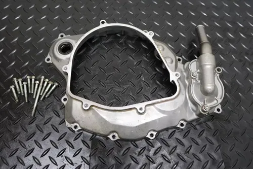 2017 Honda CRF450R Inner Clutch Cover Case Crankcase Side Water Pump OEM 17-2018
