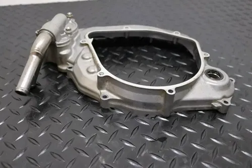 2017 Honda CRF450R Inner Clutch Cover Case Crankcase Side Water Pump OEM 17-2018