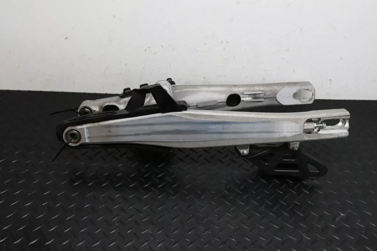 2020 DMF 85cc Swingarm Rear Suspension Rear Frame 85SX Clone Thumpstar Denardis