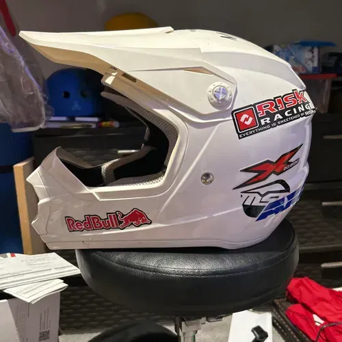 MSR Helmets - Size S
