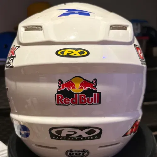 MSR Helmets - Size S