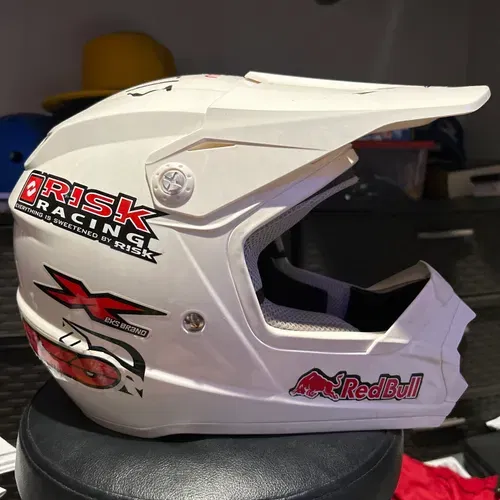 MSR Helmets - Size S