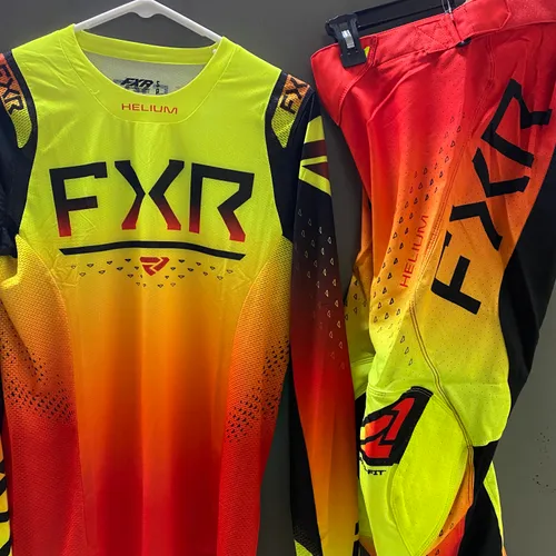 Youth FXR Gear Combo Ignition Colorway