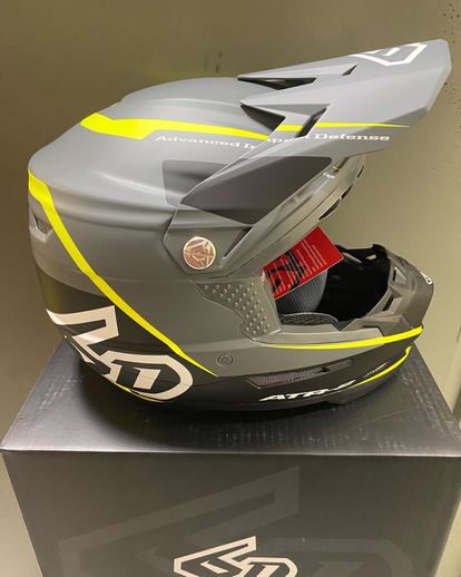 6D ATR2 Alpha Neon Yellow Colorway New In Box