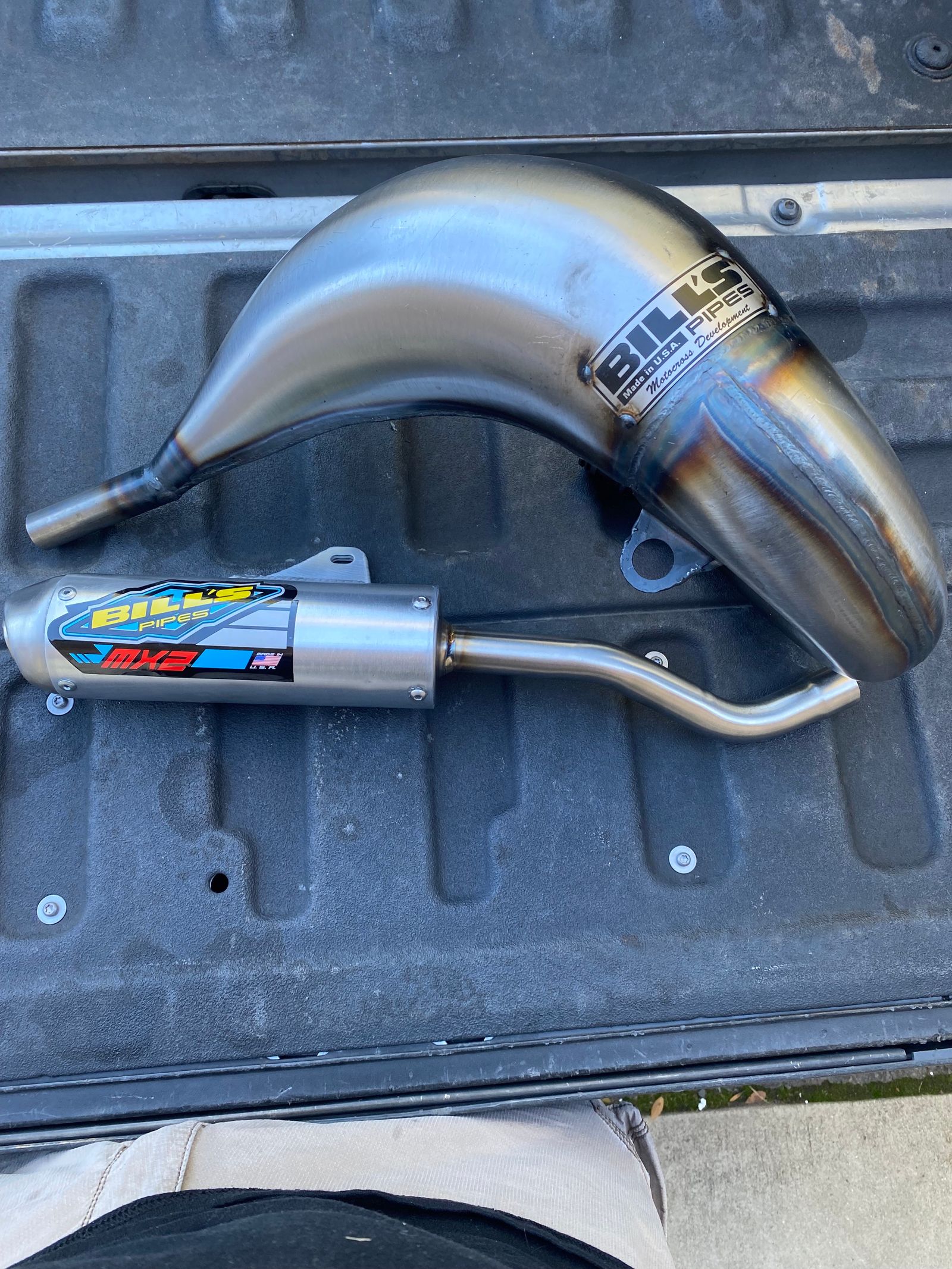 Bills top pipes yz250