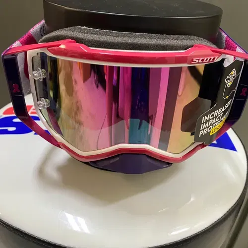 Scott Goggles Prospect Breast Cancer LE