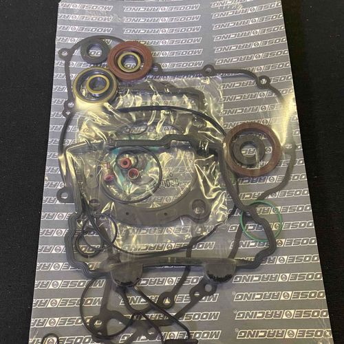 Moose Complete Engine Gasket Kit With Oil Seals