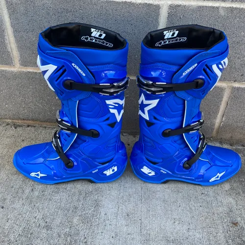 Alpinestars Tech 10 Blue Boots Size 9 