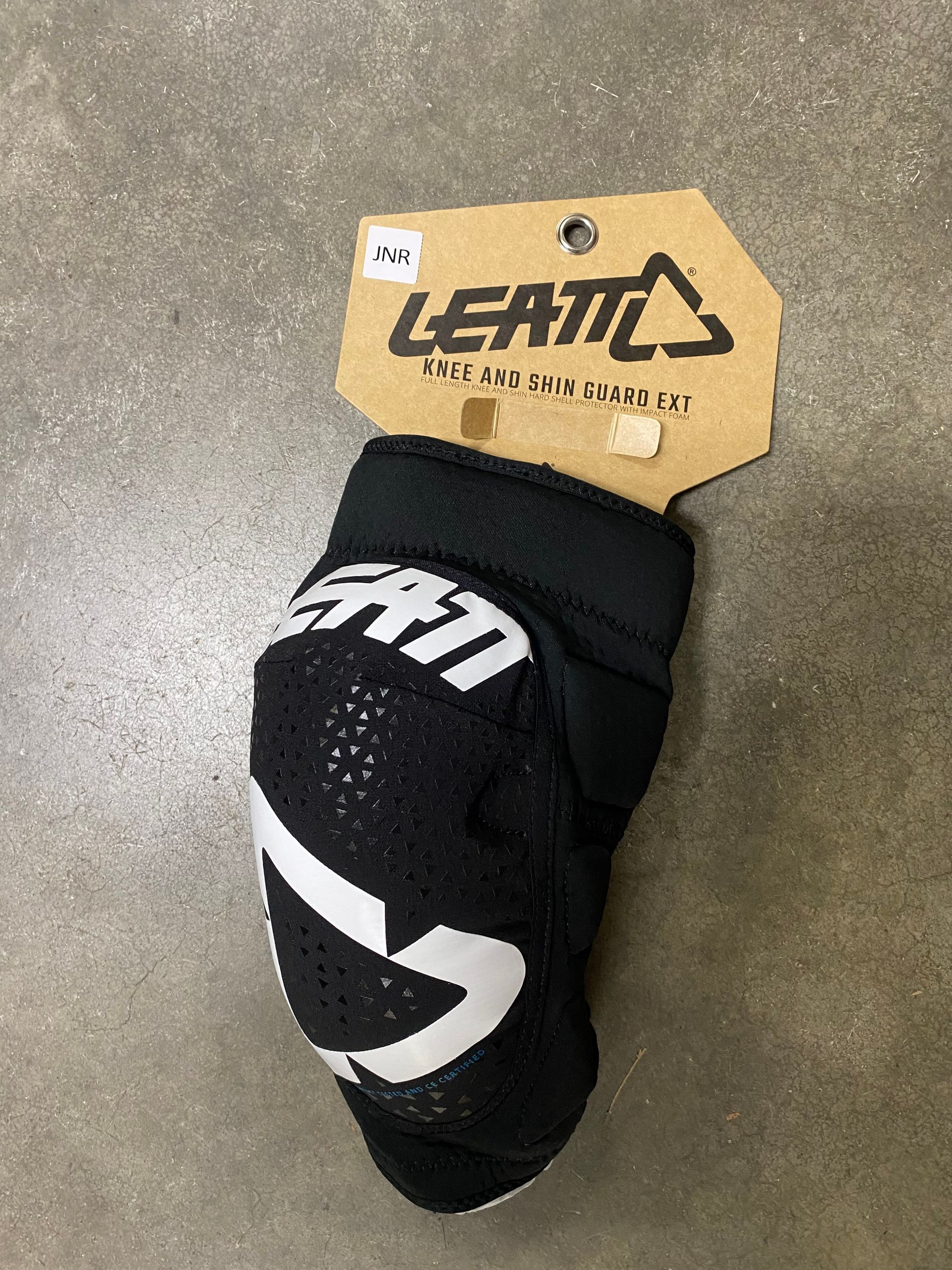 Leatt knee Guard 3DF 5.0 Size mini