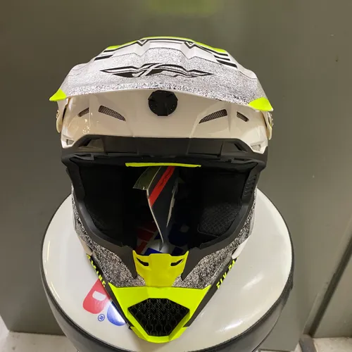 Youth Fly Racing Helmets - Size L